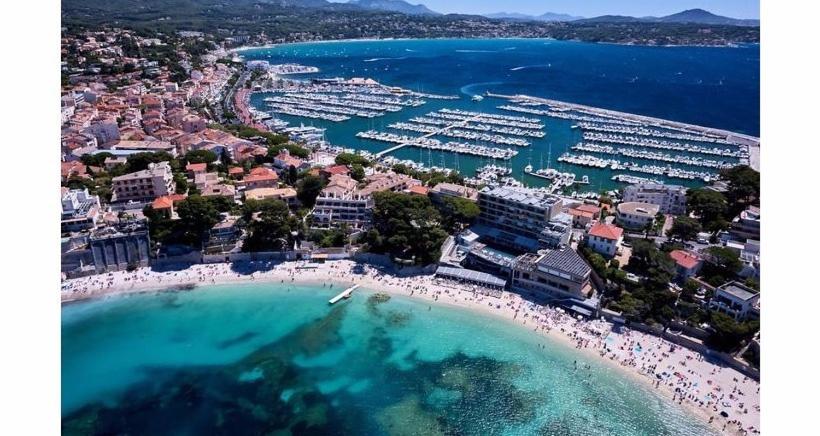 La Terrasse Bandolaise Tout A Pied, Wifi, Clim, Parking Luaran gambar