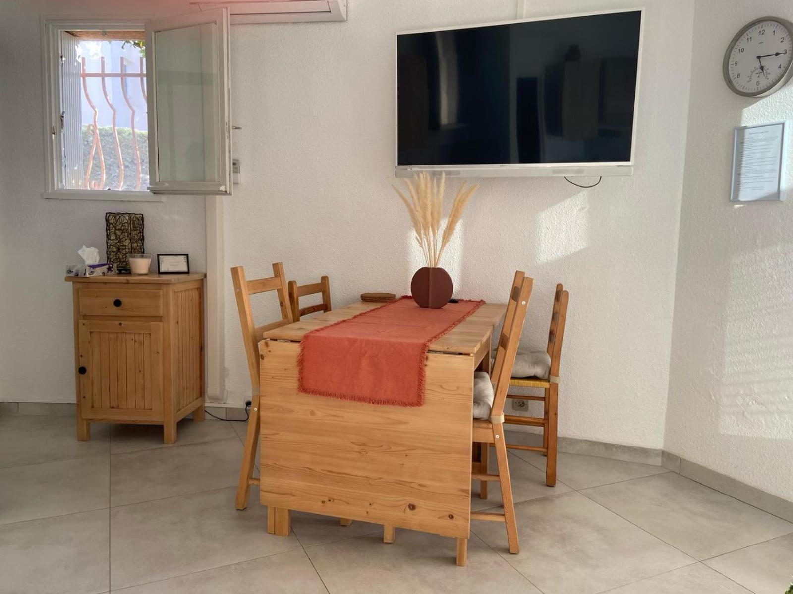 La Terrasse Bandolaise Tout A Pied, Wifi, Clim, Parking Luaran gambar